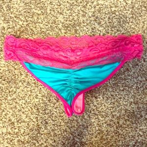 Doll swimwear scrunch bikini bottoms
